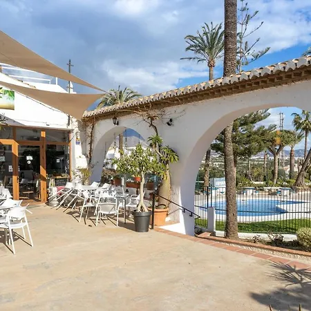 Vila Plaza Cadiz 4 Overlooking Playazo