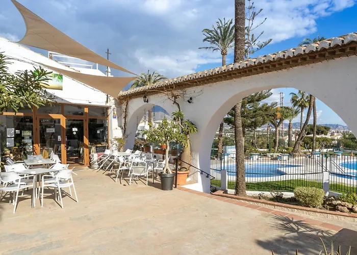 Villa Plaza Cadiz 4 Overlooking Playazo